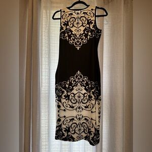 Woman’s Black & White Sleeveless Dress